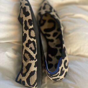 Rothy’s leopard pointy toe flats size 8.5